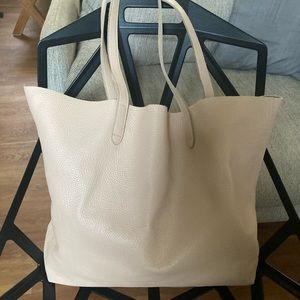 CUYANA Classic Leather Tote